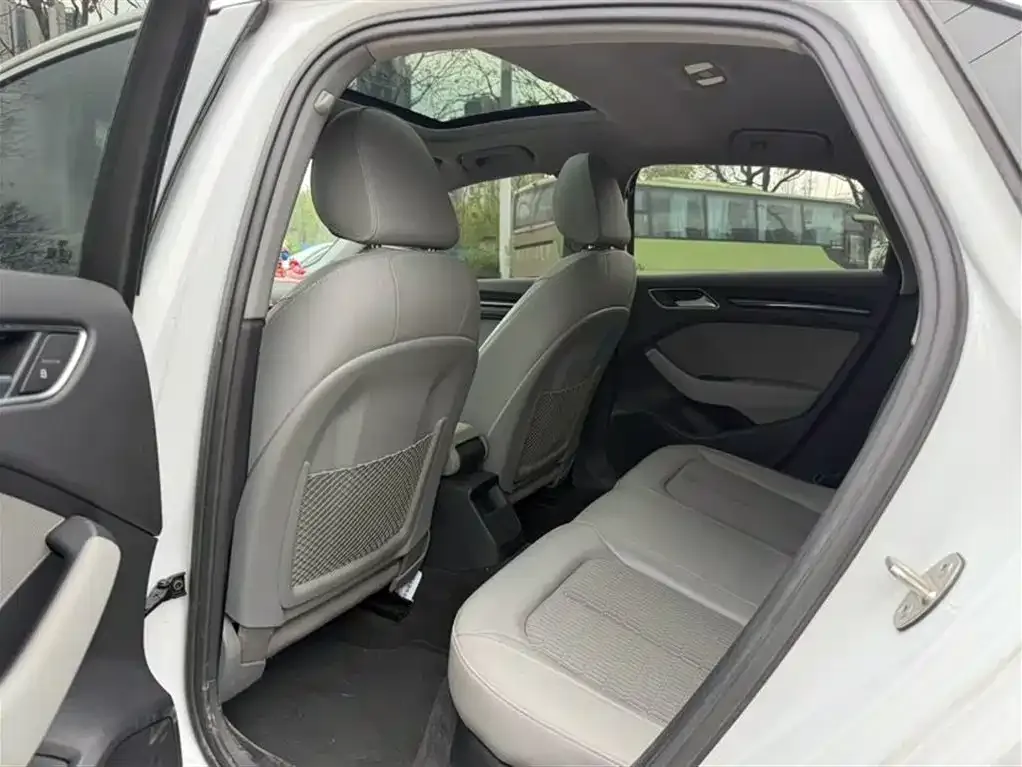 Audi A3 2021 из CN, фото 8