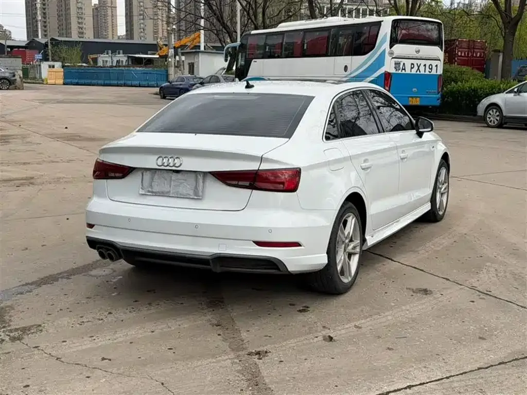 Audi A3 2021 из CN, фото 4