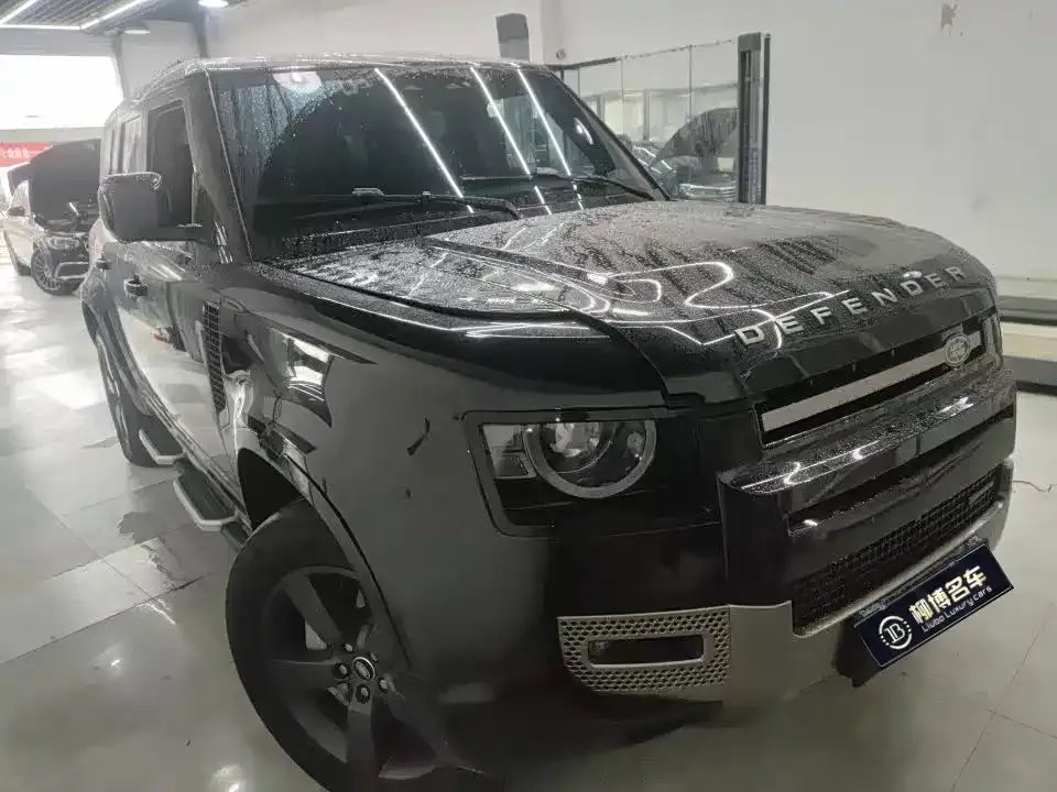 Land Rover Defender — фото 2