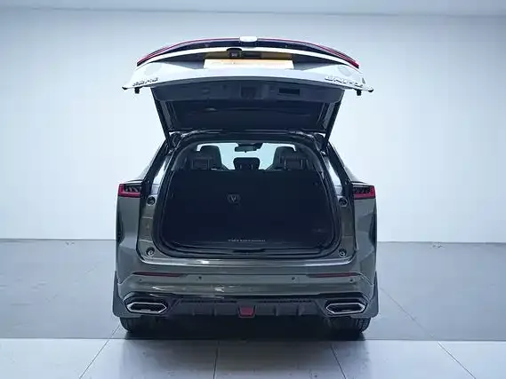 Changan UNI-Z New Energy 2024 из CN, фото 8
