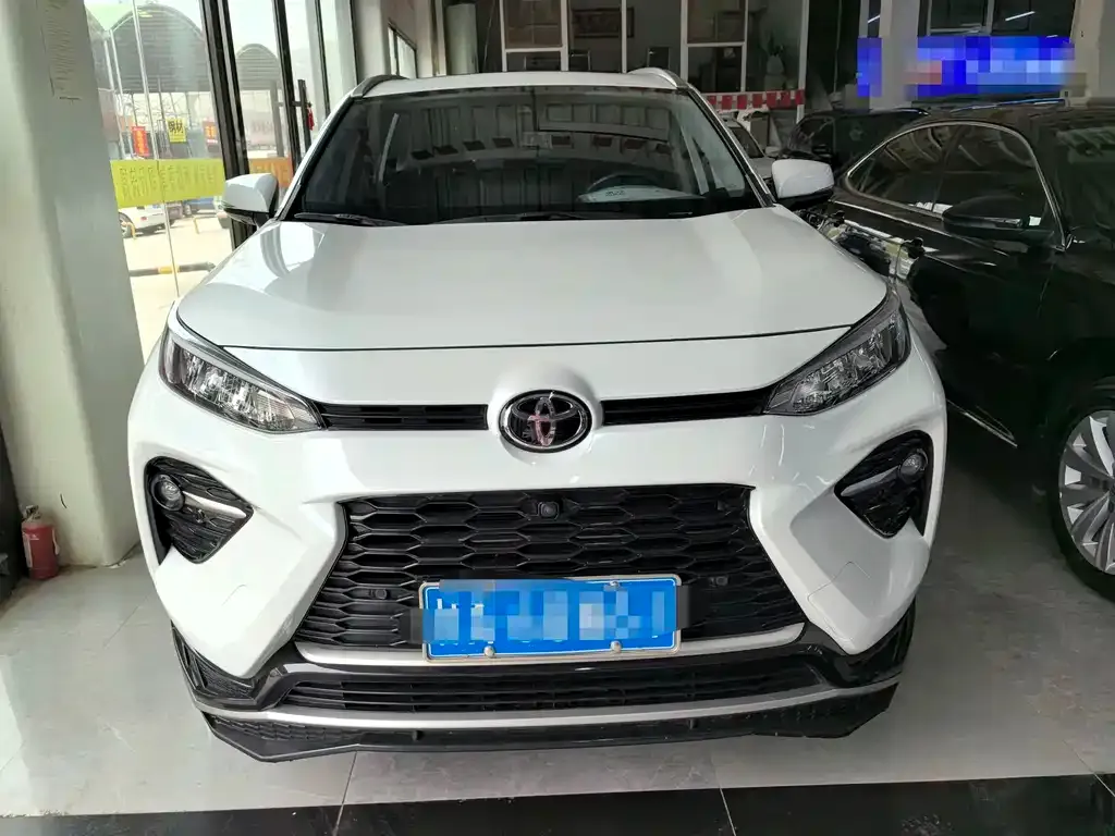 Toyota Wildlander — фото 4