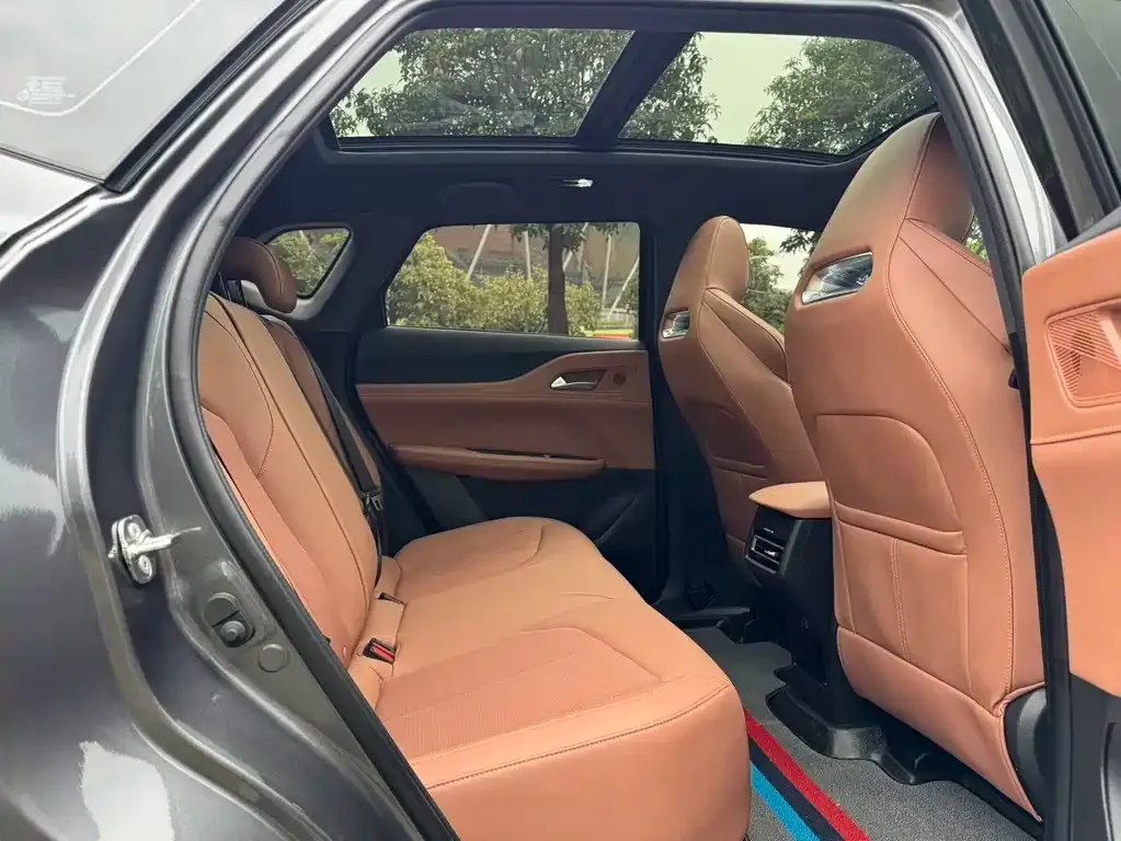 Changan UNI-Z 2025 из CN, фото 4