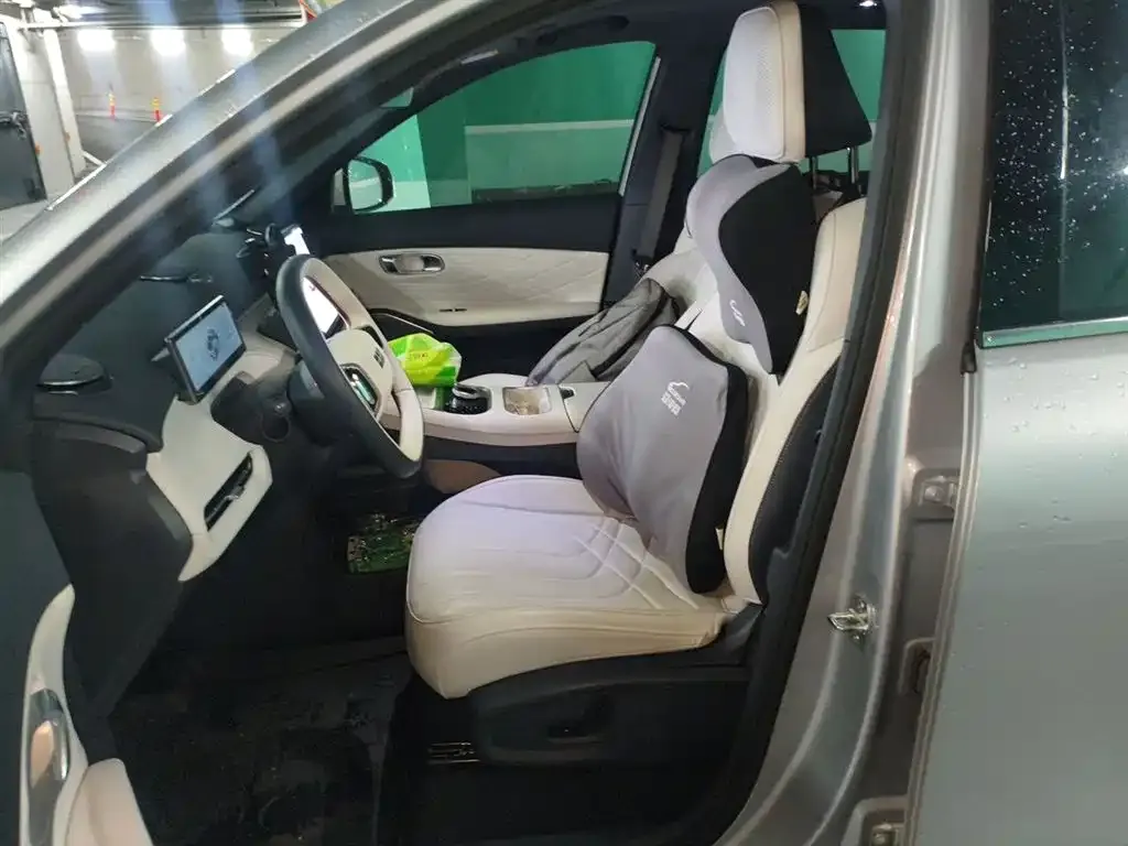 Geely Galaxy Xingjian 7 — фото 10