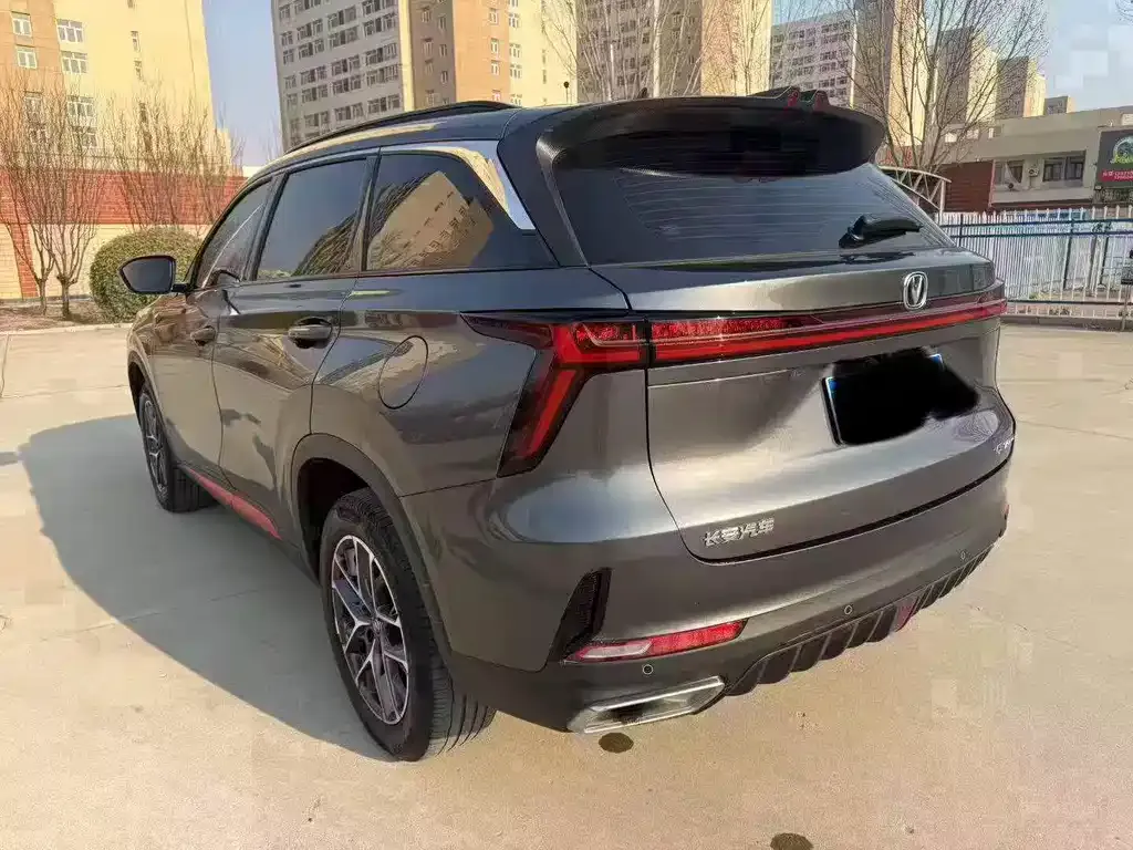 Changan CS75PLUS — фото 3