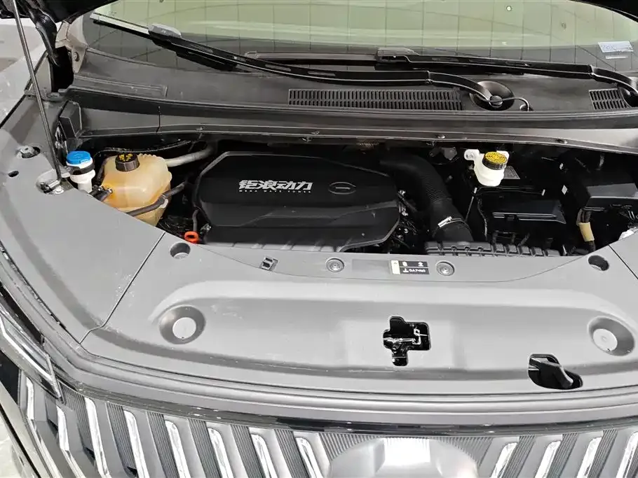 GAC Motor Trumpchi M8 — фото 10