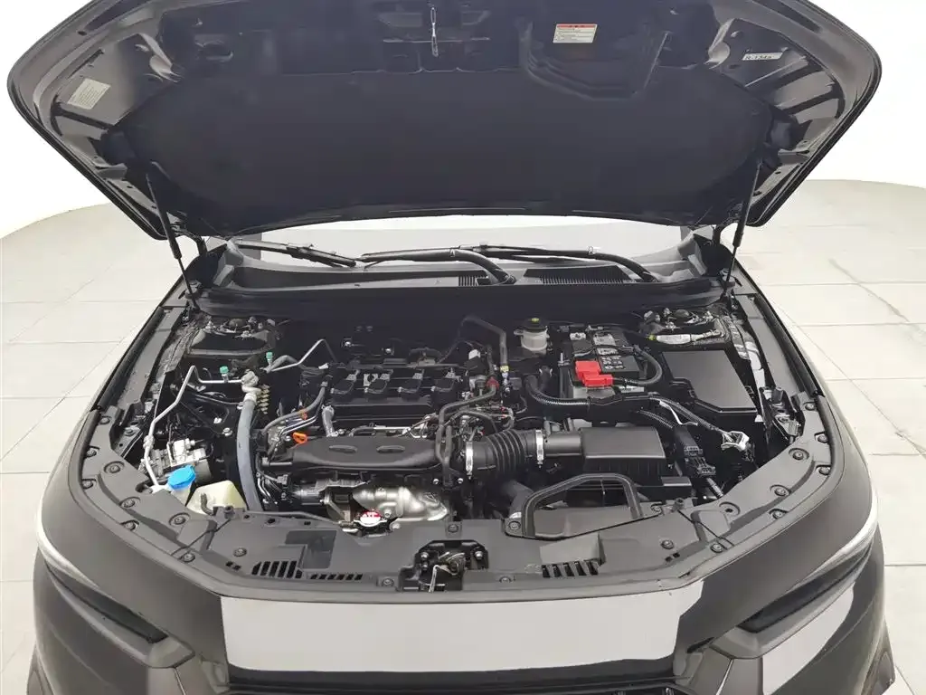 Honda Inspire 2024 из CN, фото 8