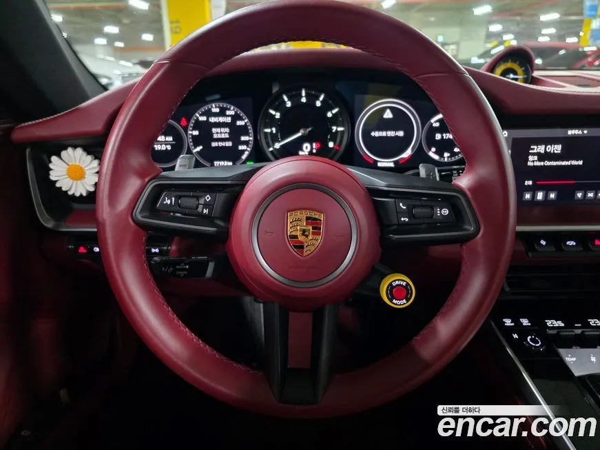Porsche 911 2021 из KR, фото 7