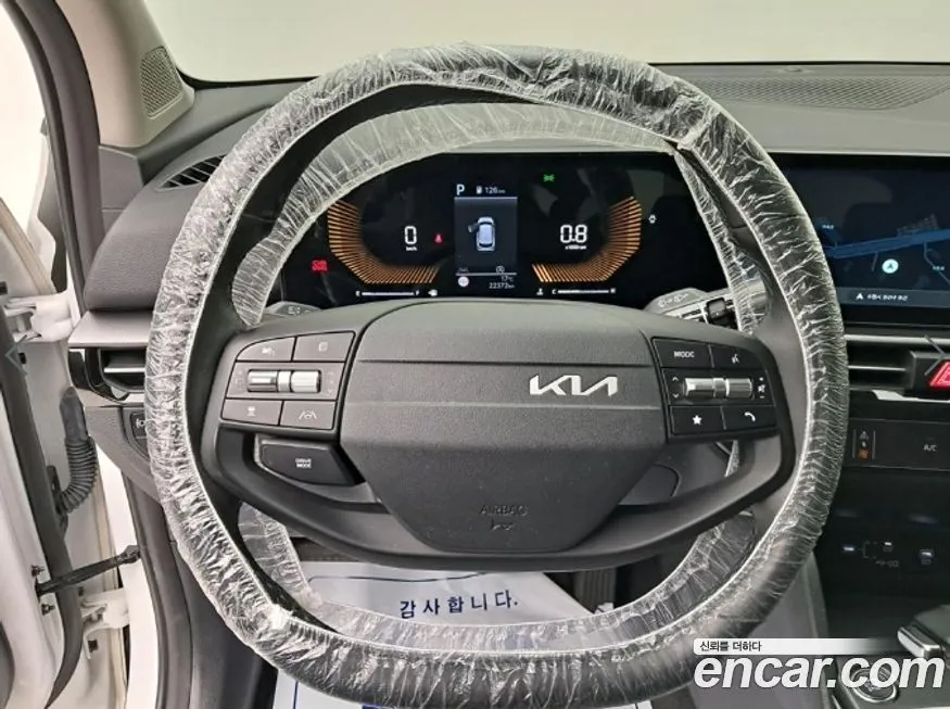 Kia Sportage — фото 10