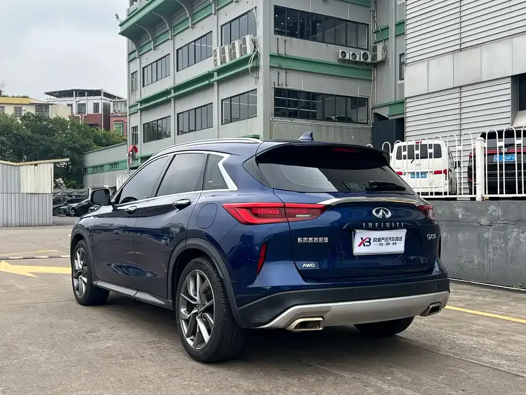 Infiniti QX50 2022 из CN, фото 8