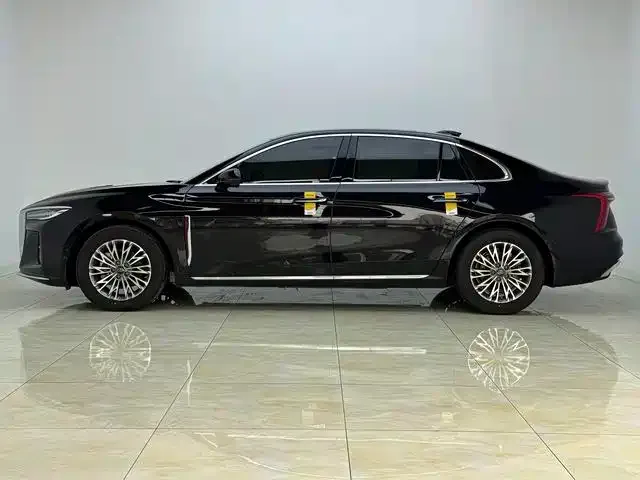 Hongqi H5 — фото 2