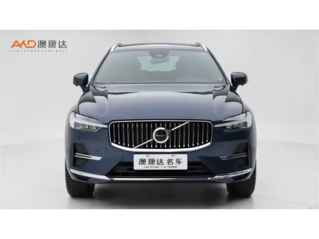 Volvo XC60 — фото 9