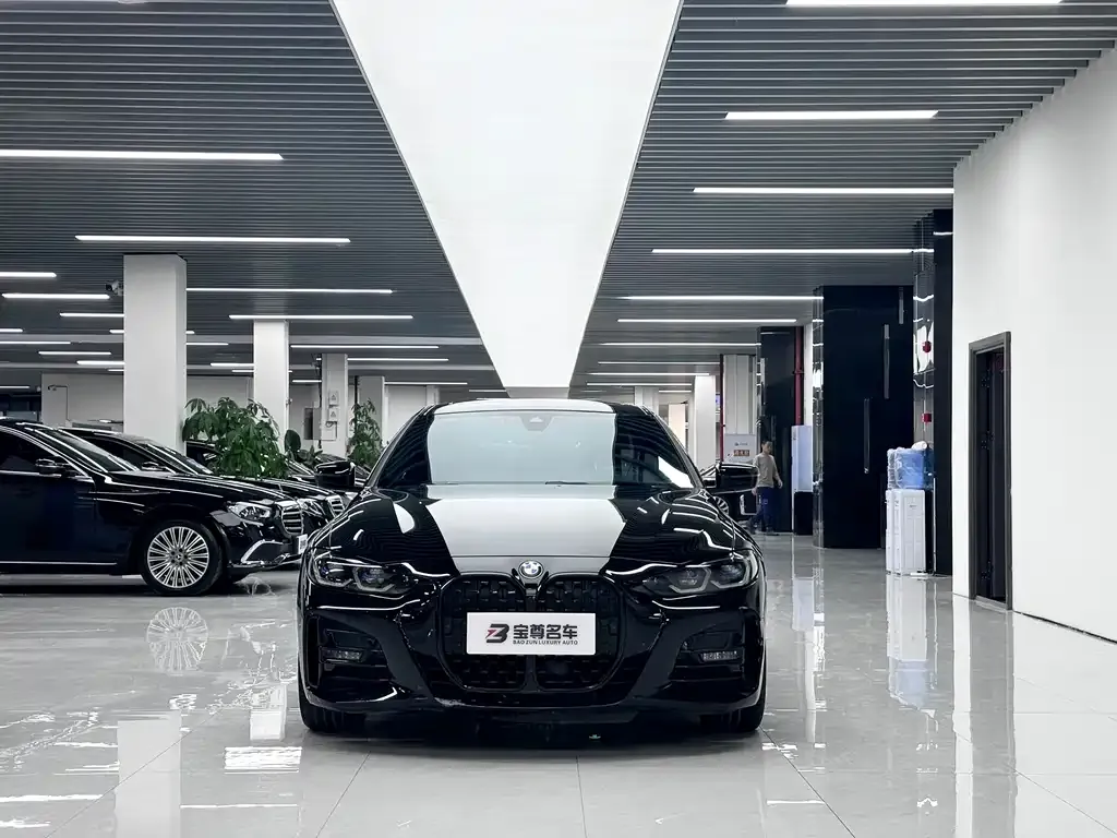 BMW 4 Series 2022 из CN, фото 10