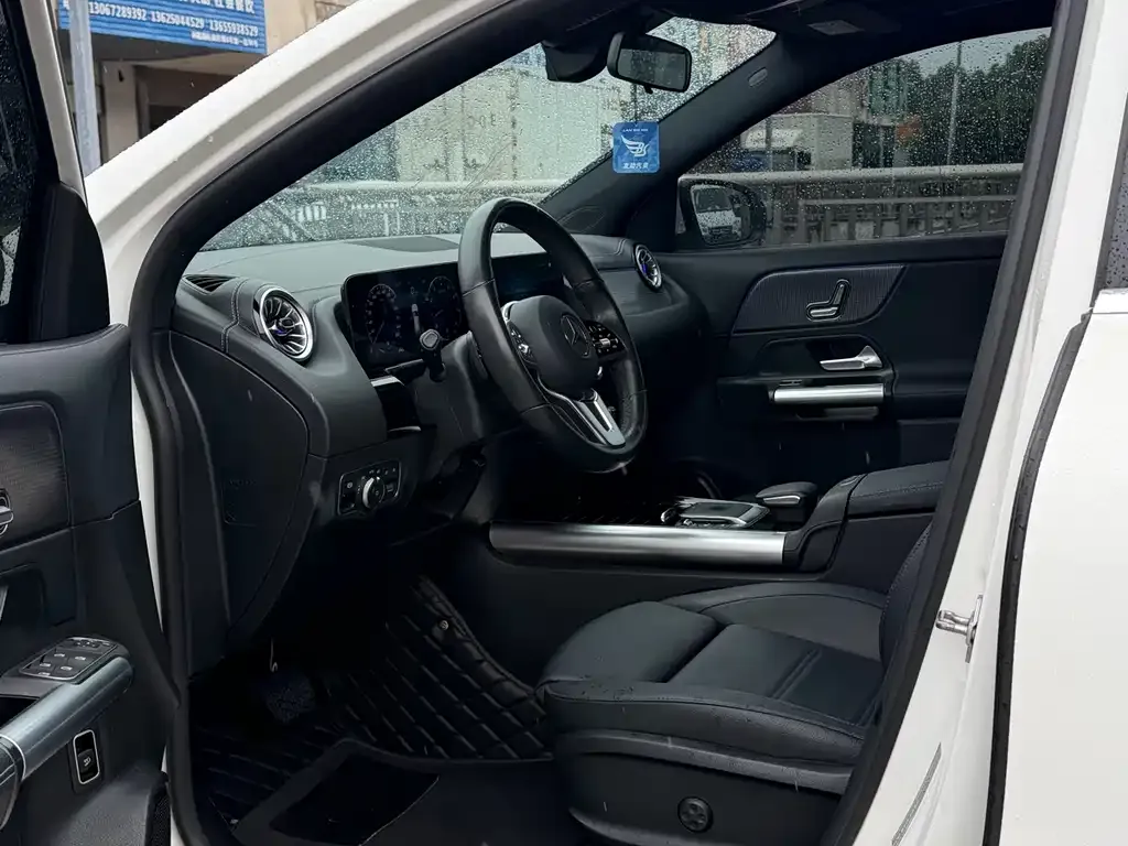 Mercedes-Benz GLA — фото 4