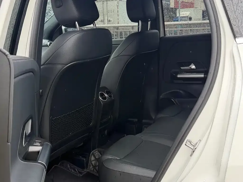 Mercedes-Benz GLA — фото 3