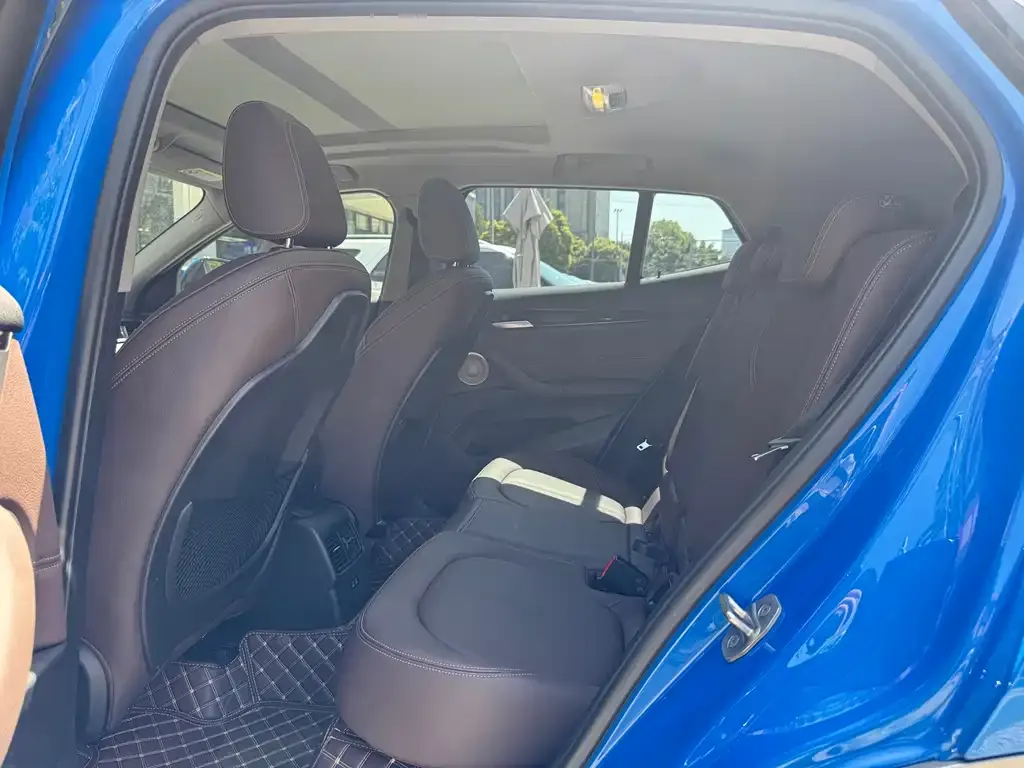 BMW X2 2022 из CN, фото 3