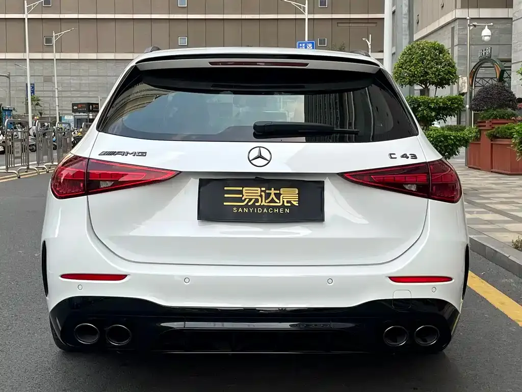 Mercedes-Benz C-Class AMG — фото 6
