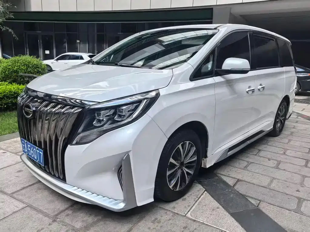 GAC Motor Trumpchi M8