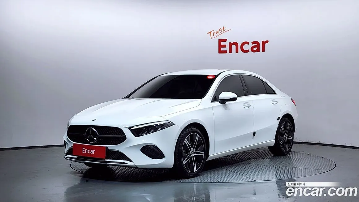 Mercedes-Benz A-Class — фото 1