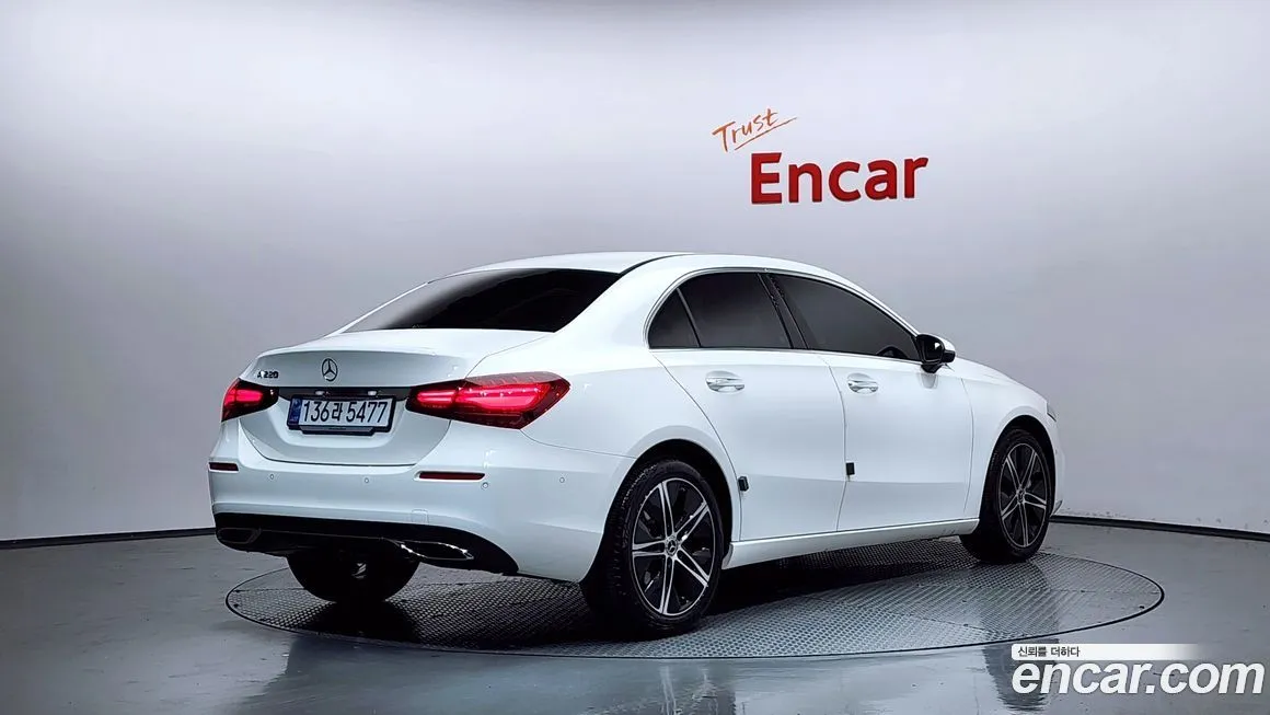 Mercedes-Benz A-Class — фото 4