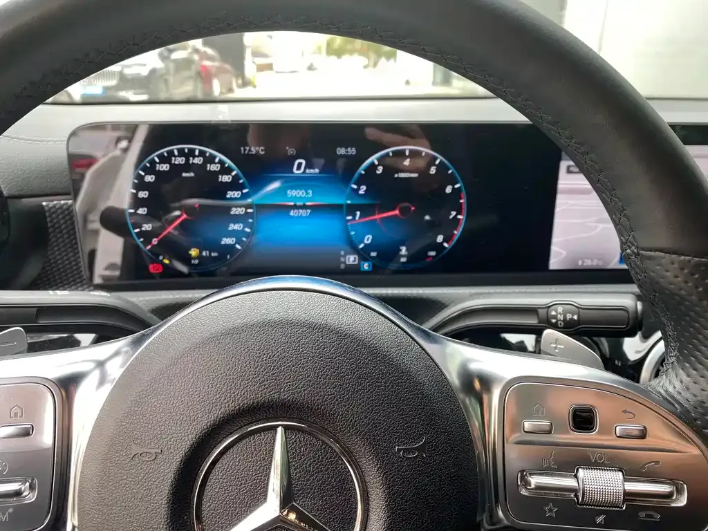 Mercedes-Benz A-Class — фото 10