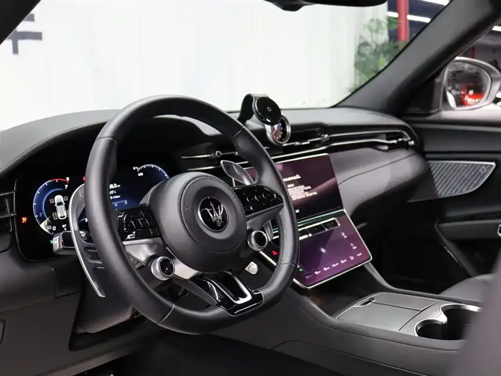 Maserati Grecale 2023 из CN, фото 8