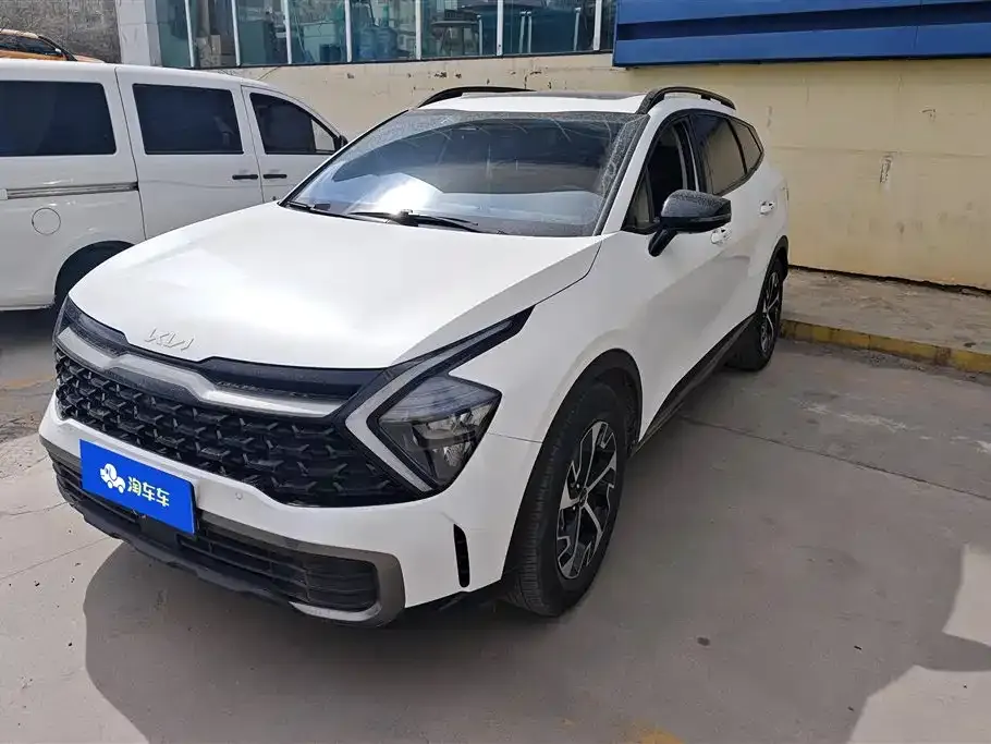 Kia Sportage — фото 1