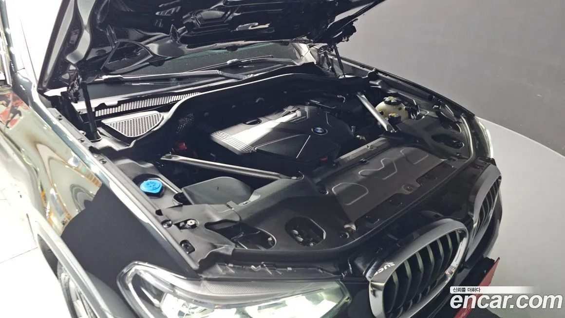 BMW X4 2021 из KR, фото 7