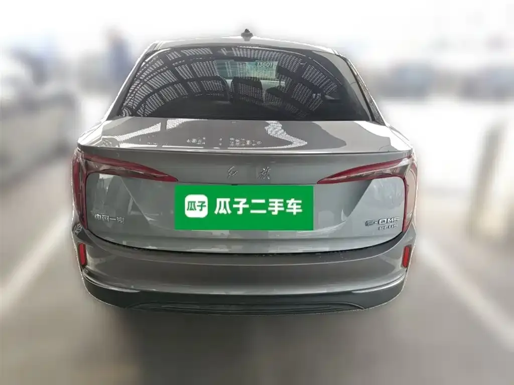 Hongqi E-QM5 2023 из CN, фото 7
