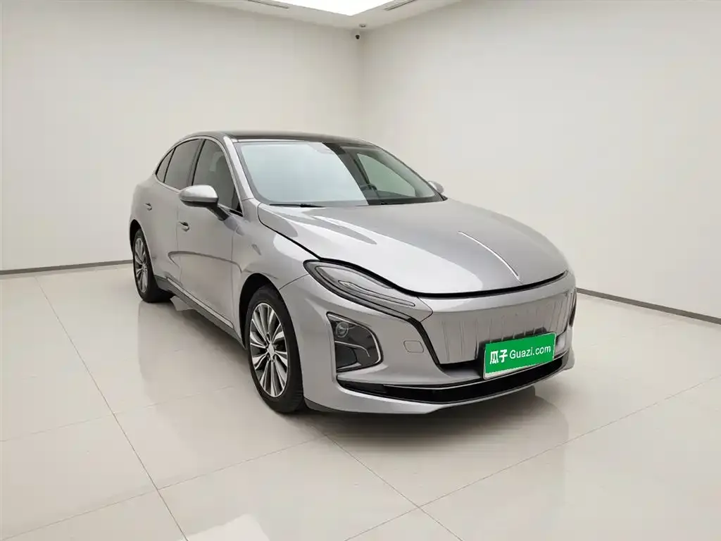 Hongqi E-QM5 2023 из CN, фото 3