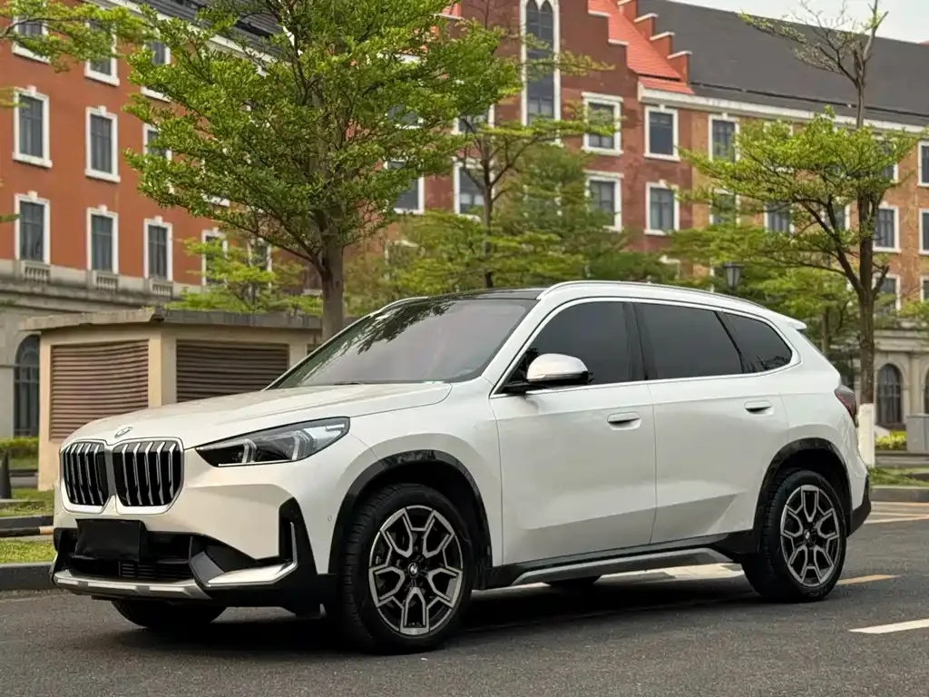 BMW X1 — фото 4