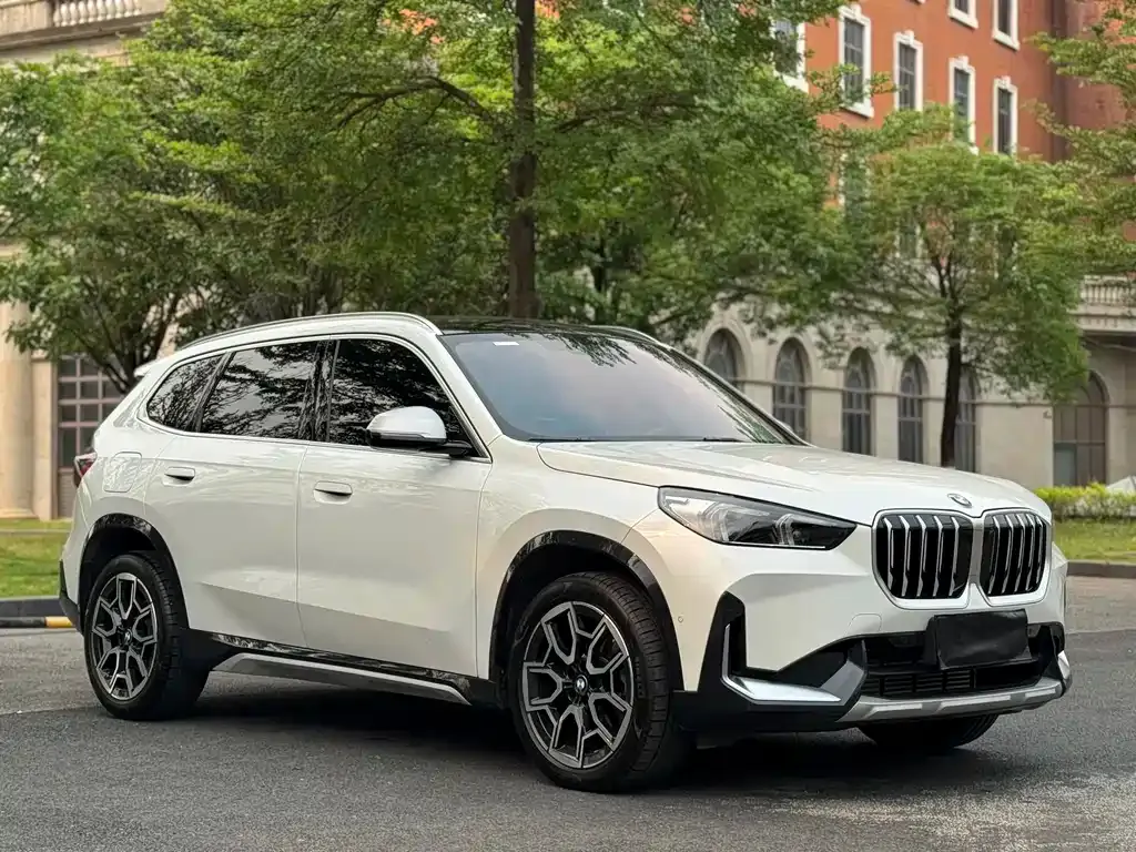 BMW X1 — фото 6
