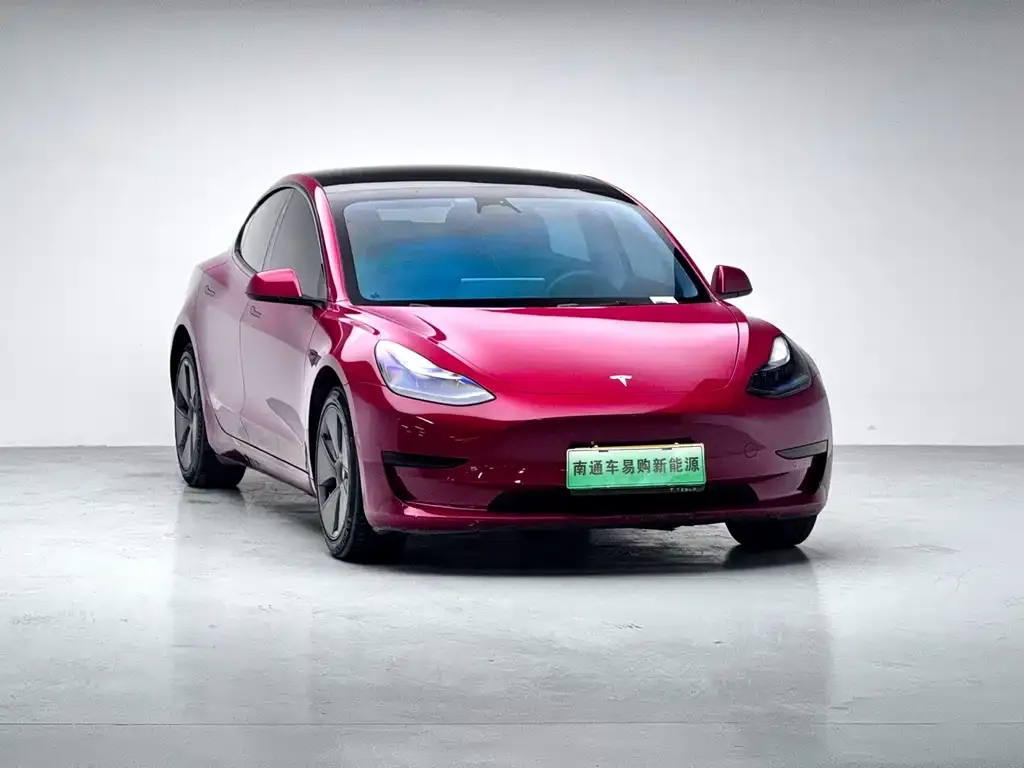 Tesla Model 3 — фото 2