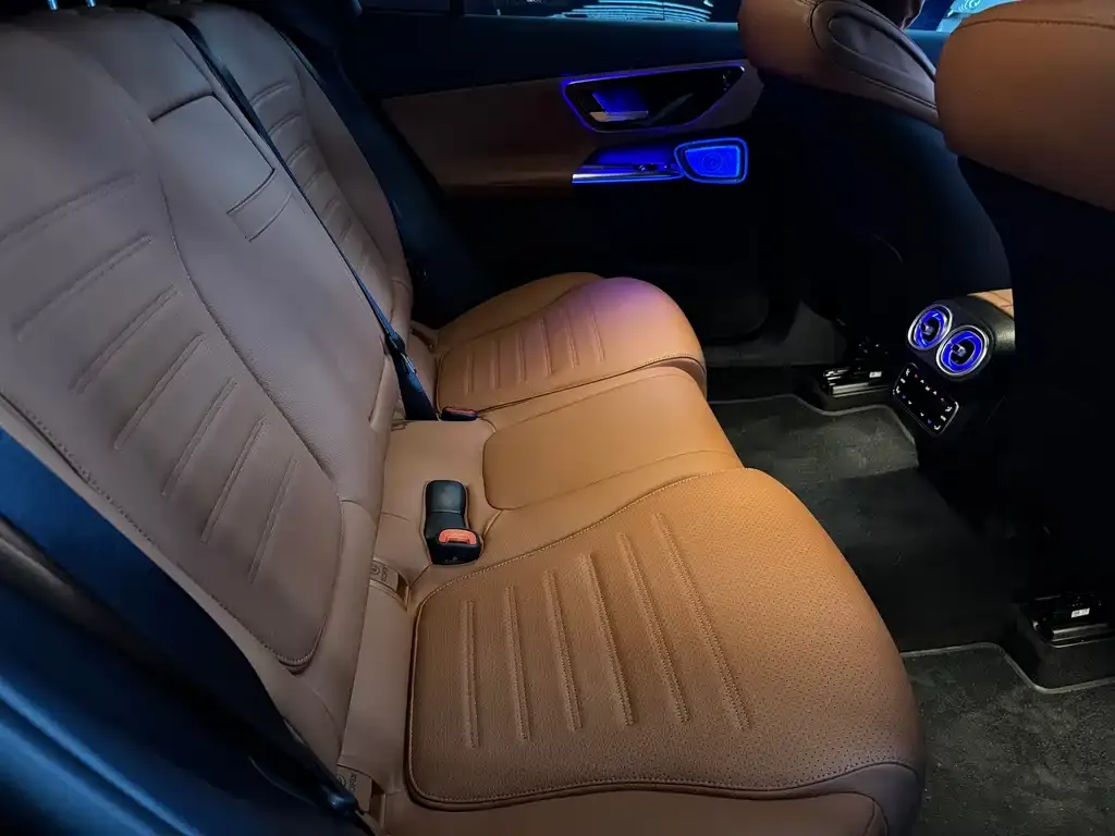 Mercedes-Benz GLC 2025 из CN, фото 3