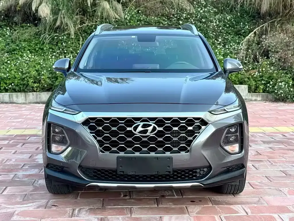 Hyundai Santa Fe 2022 из CN, фото 9