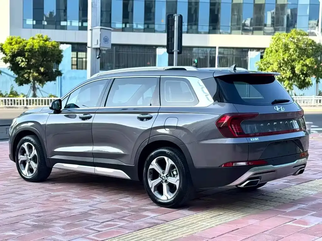 Hyundai Santa Fe 2022 из CN, фото 7