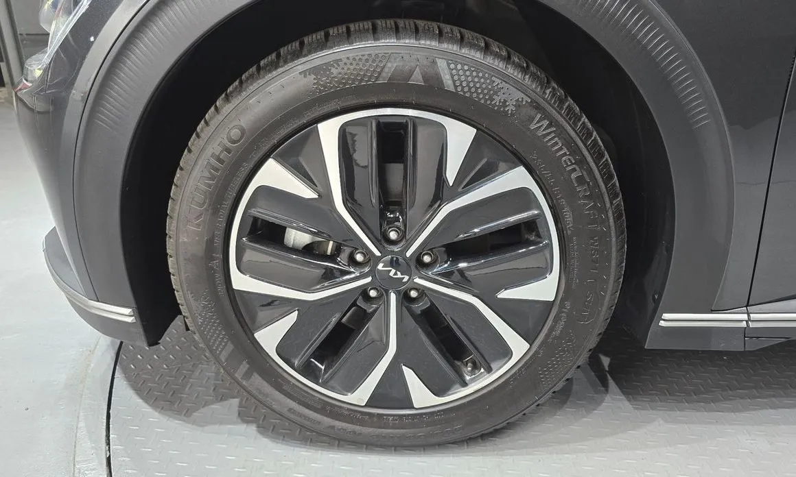 Kia EV6 2022 из KR, фото 9
