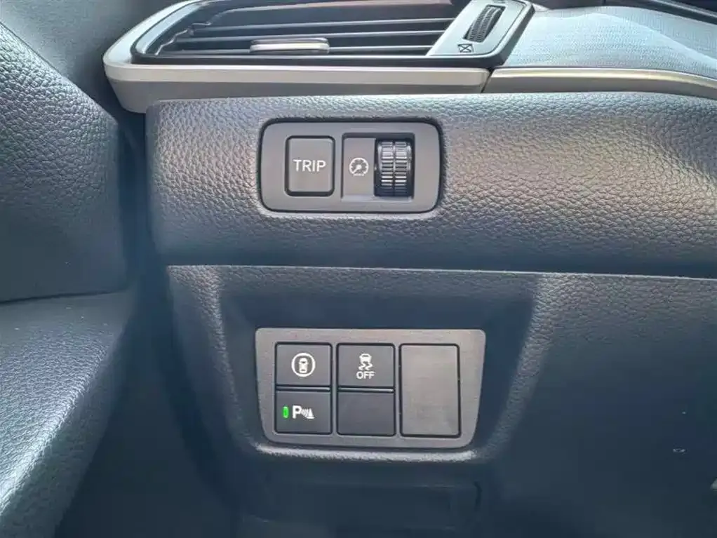 Honda Accord — фото 4