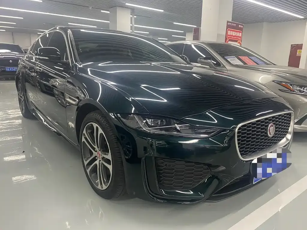 Jaguar XEL — фото 10