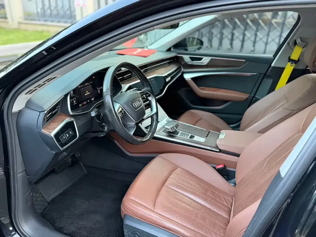 Audi A6 (Import) — фото 2