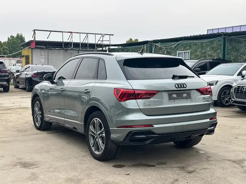 Audi Q3 2023 из CN, фото 4
