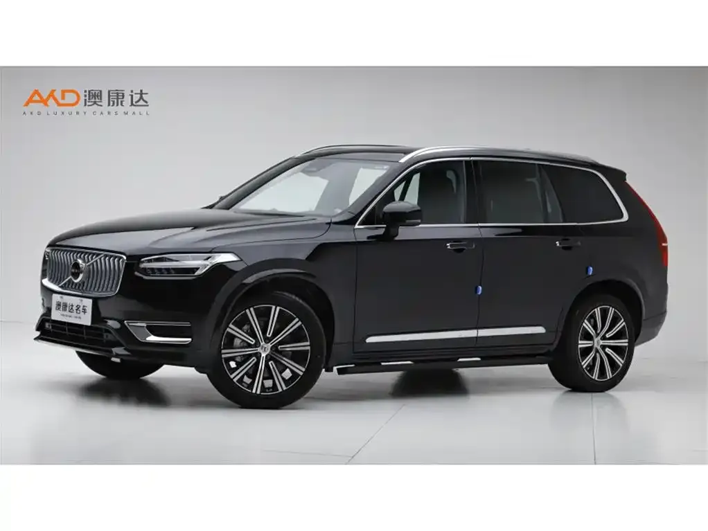 Volvo XC90 — фото 1