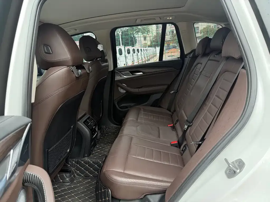 BMW X3 2021 из CN, фото 7
