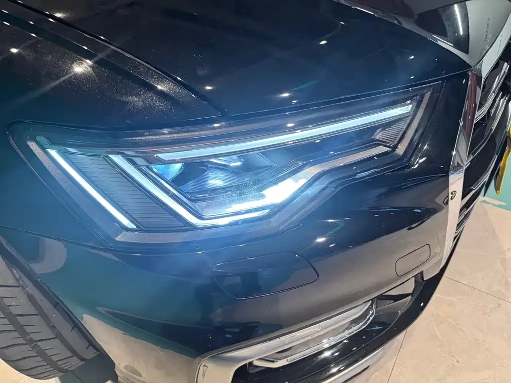 Audi A6L 2024 из CN, фото 7