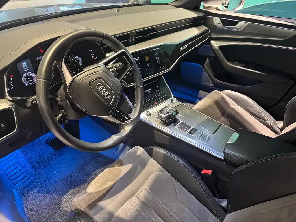 Audi A6L 2024 из CN, фото 5