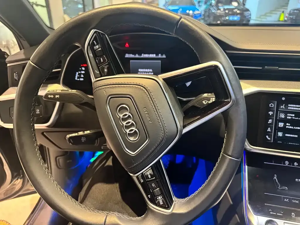 Audi A6L 2024 из CN, фото 9