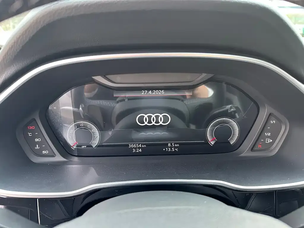 Audi Q3 — фото 3