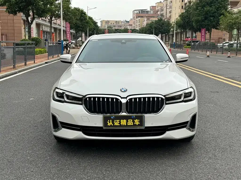 BMW 5 Series — фото 2