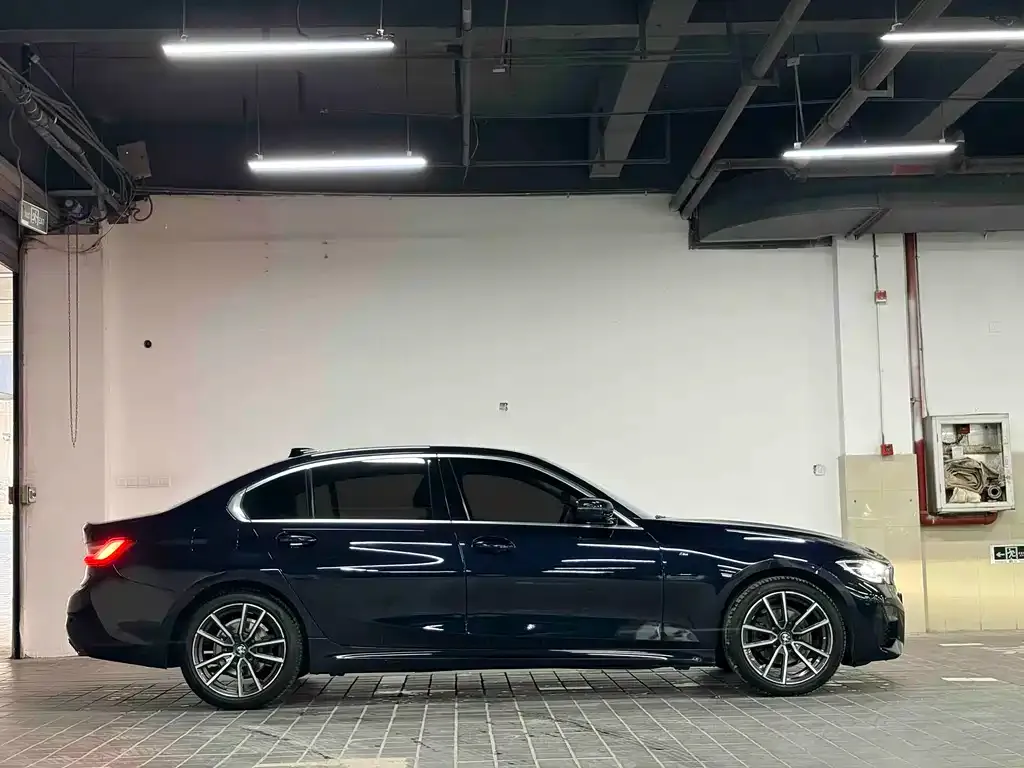 BMW 3 Series — фото 2