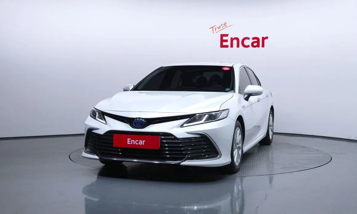 Toyota Camry 2023 из KR, фото 3