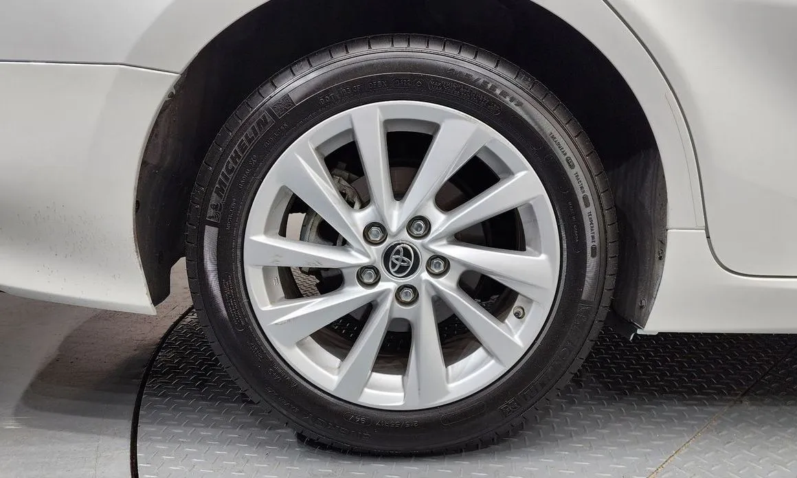 Toyota Camry 2023 из KR, фото 6
